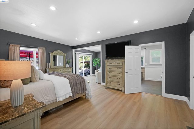 30562 Troon Pl, Hayward, CA 94544