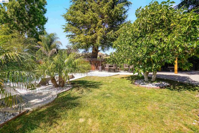 30562 Troon Pl, Hayward, CA 94544
