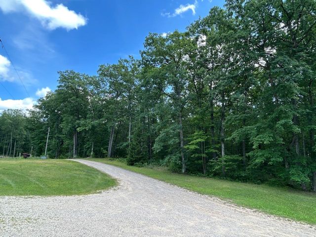 11349 Maple Lane, Gladwin, MI 48624