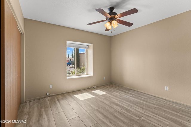 9461 E Calle Bolivar, Tucson, AZ 85715