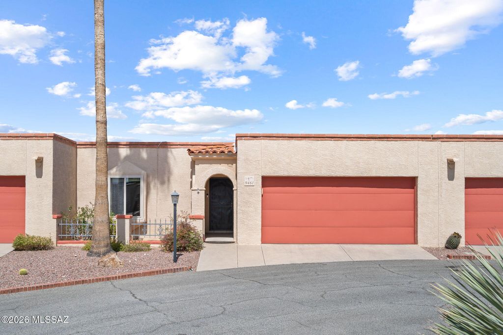 9461 E Calle Bolivar, Tucson, AZ 85715