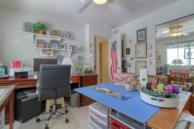 290 Edington Circle, Canton Twp, MI 48187