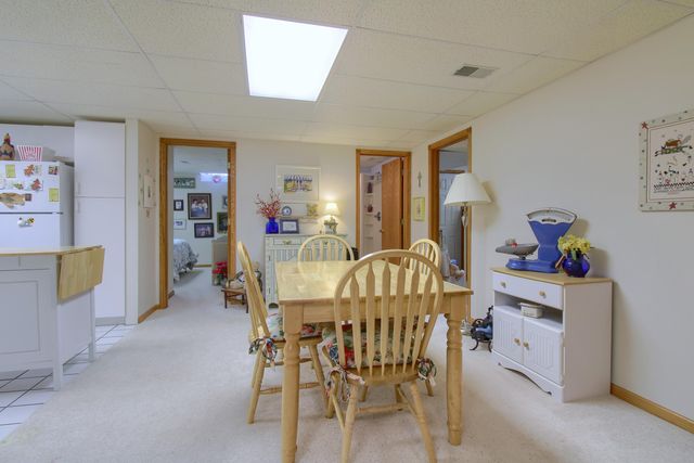 290 Edington Circle, Canton Twp, MI 48187