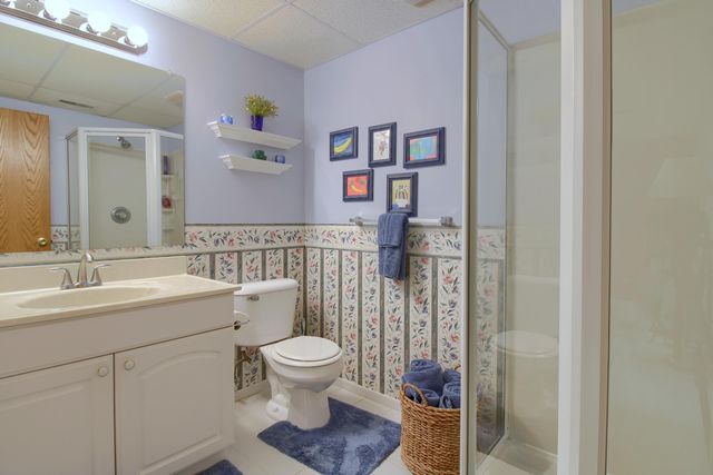 290 Edington Circle, Canton Twp, MI 48187