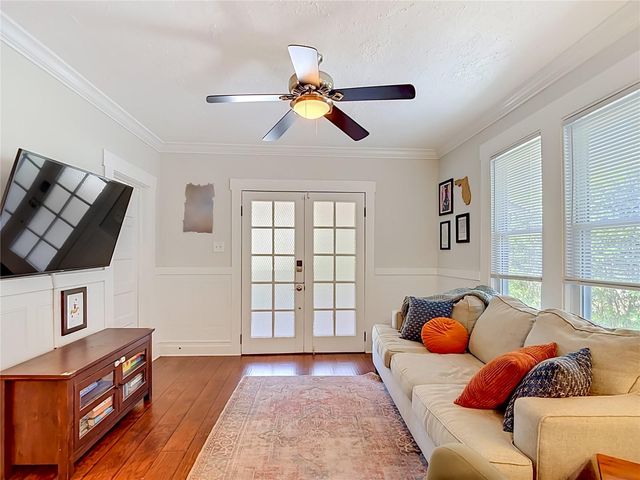 115 E LAMBRIGHT STREET, Tampa, FL 33604