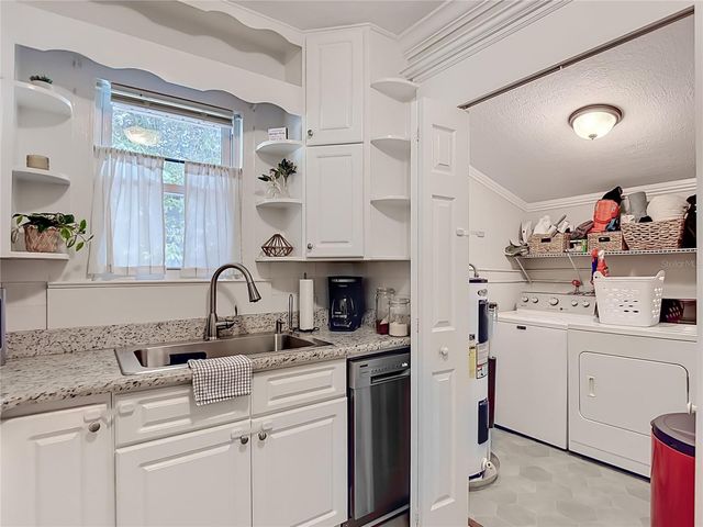 115 E LAMBRIGHT STREET, Tampa, FL 33604