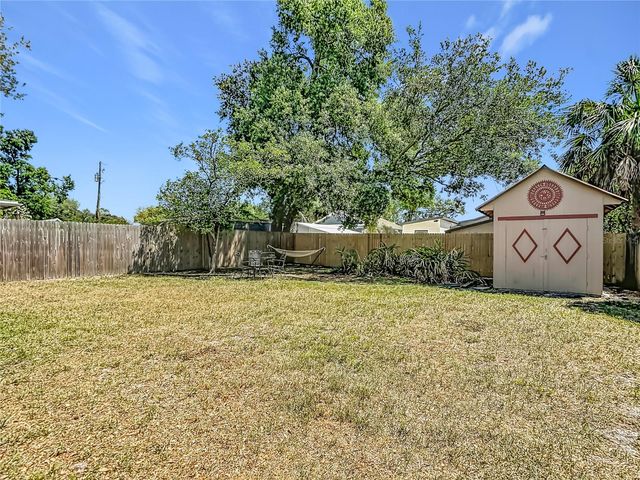 115 E LAMBRIGHT STREET, Tampa, FL 33604