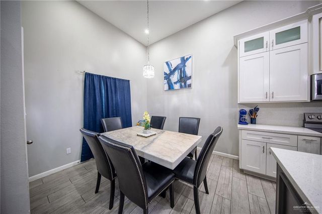 2707 Pfeiffer Street, Edinburg, TX 78542