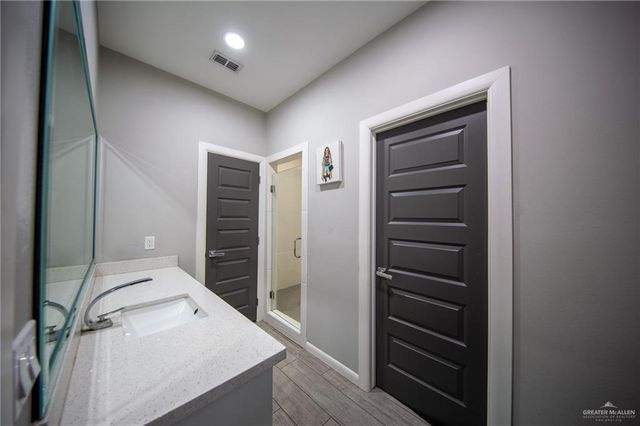 2707 Pfeiffer Street, Edinburg, TX 78542