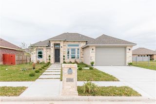 2707 Pfeiffer Street, Edinburg, TX 78542