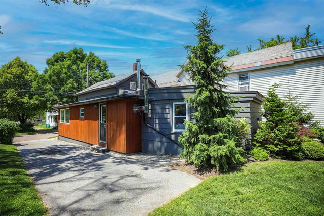 26 Rose Street, Burlington, VT 05401