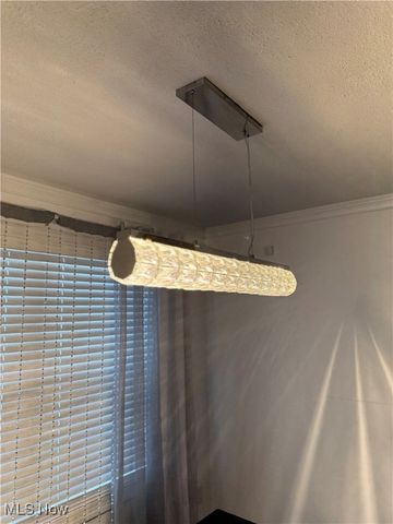 662 Kenilworth Avenue, Sheffield Lake, OH 44054