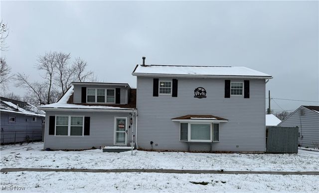662 Kenilworth Avenue, Sheffield Lake, OH 44054
