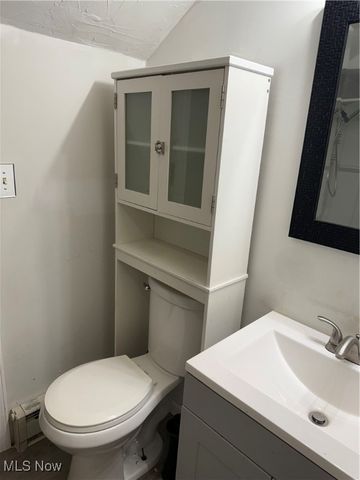 662 Kenilworth Avenue, Sheffield Lake, OH 44054