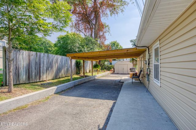 1901 Fair Drive, Knoxville, TN 37918