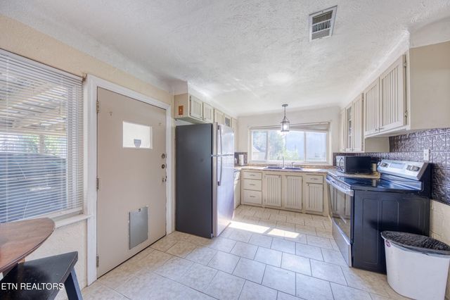 1901 Fair Drive, Knoxville, TN 37918