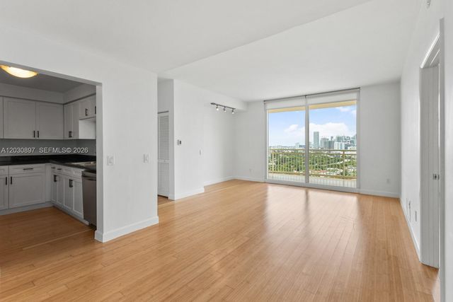 2475 Brickell Ave 2104, Miami, FL 33129