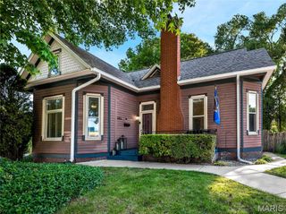 301 S Kansas Street, Edwardsville, IL 62025