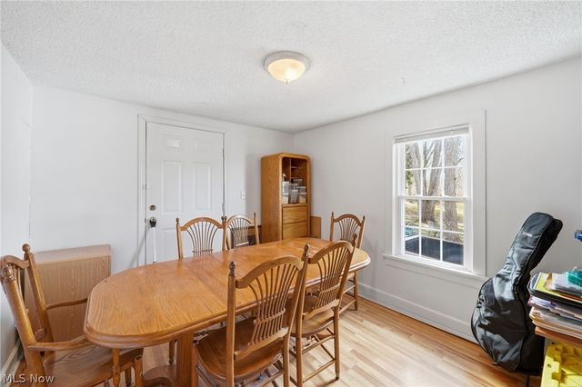 9614 Ravenna Road, Twinsburg, OH 44087