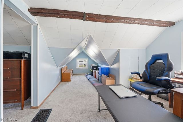 9614 Ravenna Road, Twinsburg, OH 44087