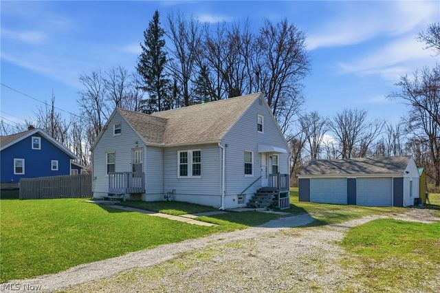 9614 Ravenna Road, Twinsburg, OH 44087