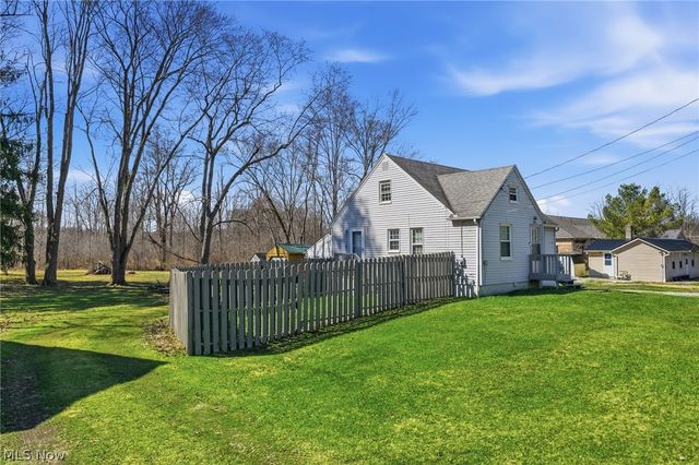 9614 Ravenna Road, Twinsburg, OH 44087