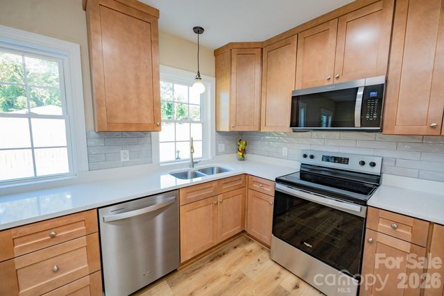 118 Alexander Street, Forest City, NC 28043