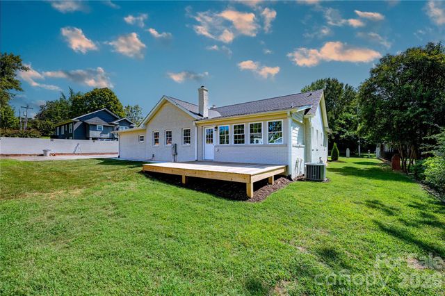 118 Alexander Street, Forest City, NC 28043