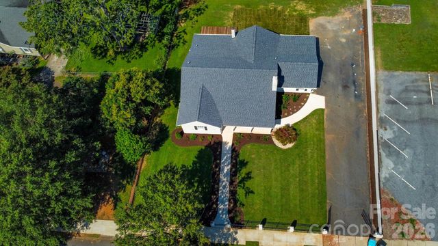118 Alexander Street, Forest City, NC 28043
