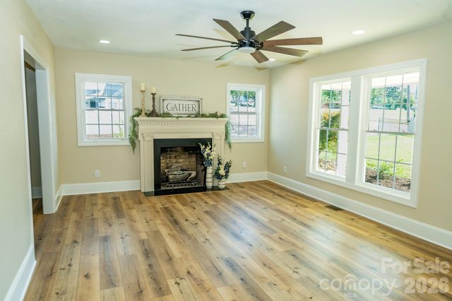 118 Alexander Street, Forest City, NC 28043