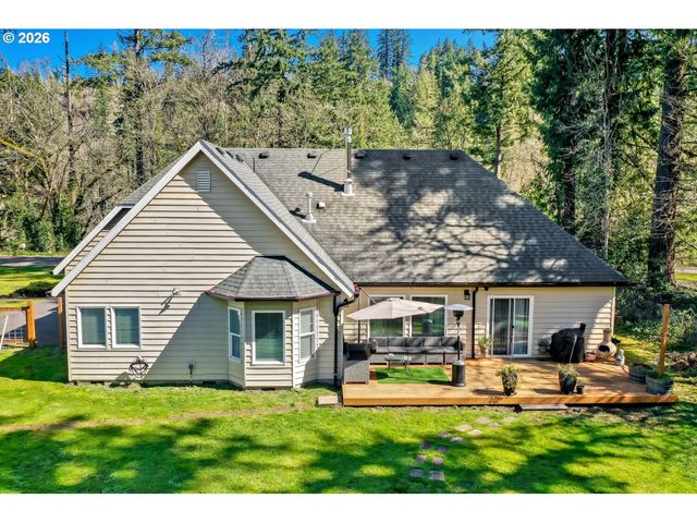 22375 S CADONAU Rd, Estacada, OR 97023