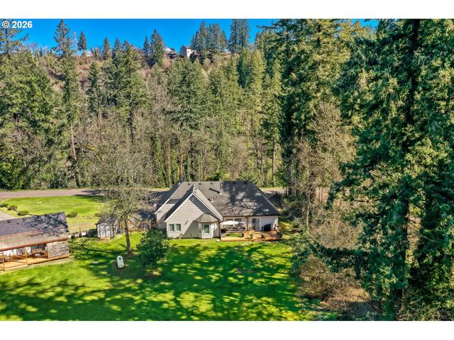 22375 S CADONAU Rd, Estacada, OR 97023