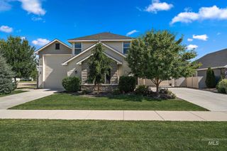 5538 W Steadmoore Dr, Eagle, ID 83616