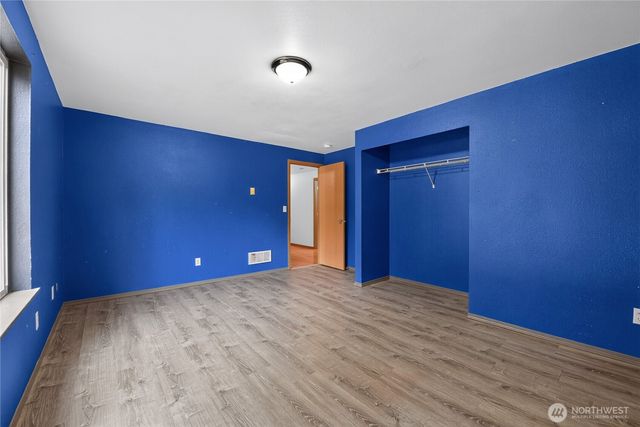 21819 31st Ave E Avenue, Spanaway, WA 98387
