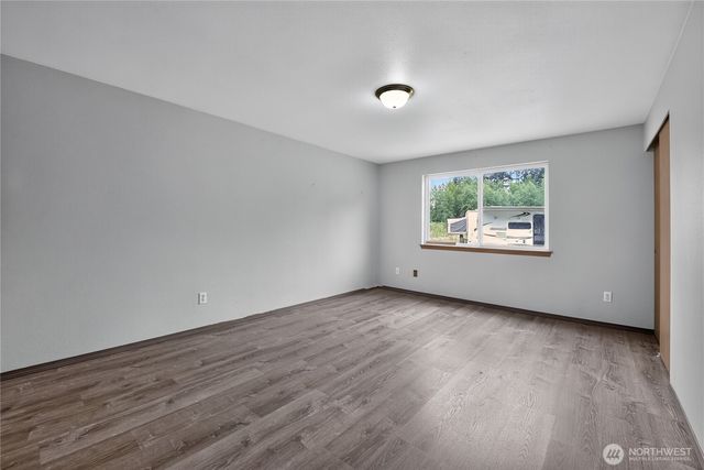 21819 31st Ave E Avenue, Spanaway, WA 98387