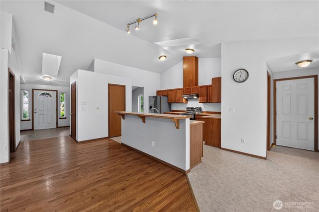 21819 31st Ave E Avenue, Spanaway, WA 98387