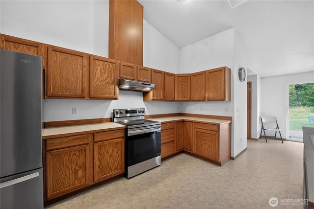 21819 31st Ave E Avenue, Spanaway, WA 98387