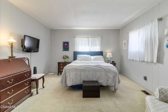 195 Tierra Rejada Road 204, Simi Valley, CA 93065