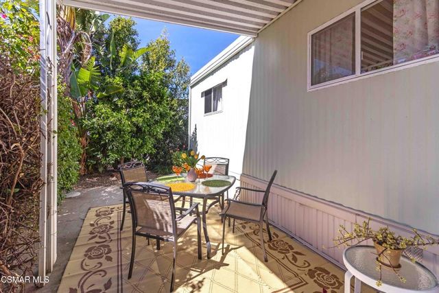 195 Tierra Rejada Road 204, Simi Valley, CA 93065