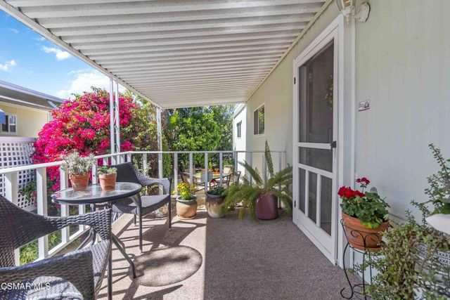 195 Tierra Rejada Road 204, Simi Valley, CA 93065