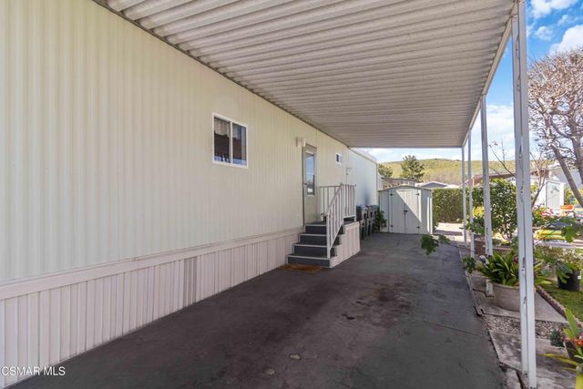 195 Tierra Rejada Road 204, Simi Valley, CA 93065