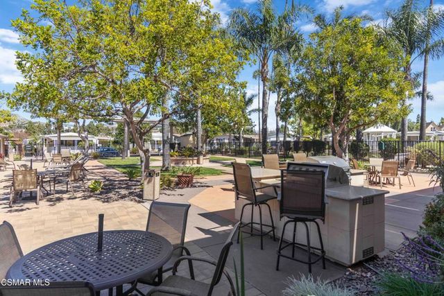 195 Tierra Rejada Road 204, Simi Valley, CA 93065