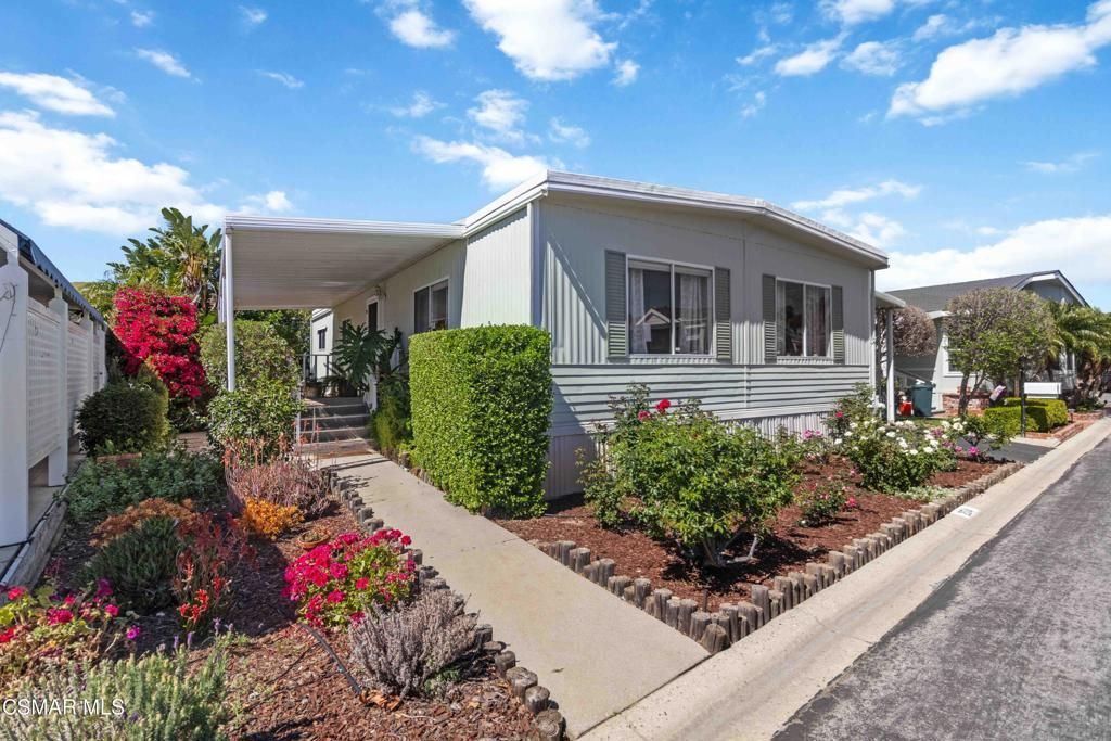 195 Tierra Rejada Road 204, Simi Valley, CA 93065