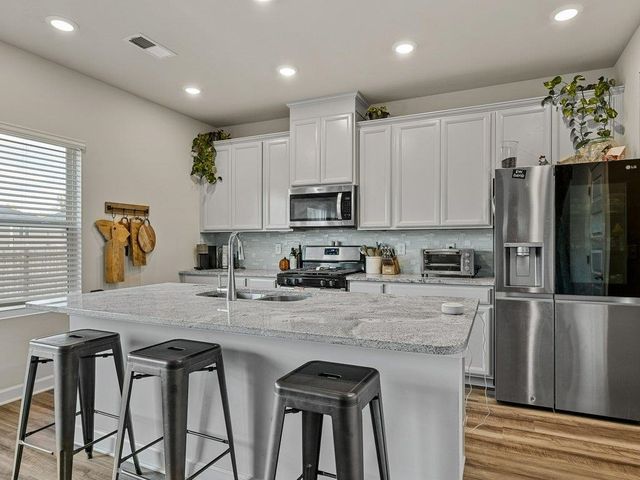 688 Grays Creek Road, Spartanburg, SC 29303