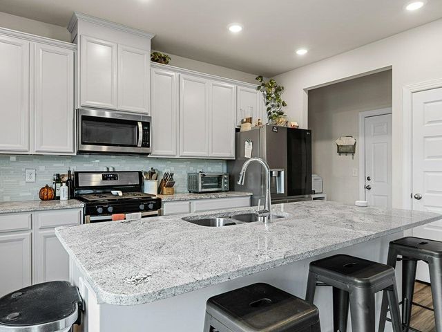 688 Grays Creek Road, Spartanburg, SC 29303