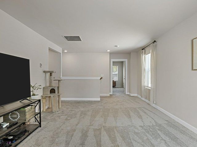 688 Grays Creek Road, Spartanburg, SC 29303