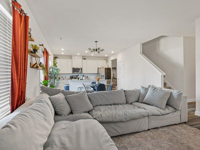 688 Grays Creek Road, Spartanburg, SC 29303