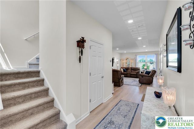 991 King Way, Upper Macungie Twp, PA 18031