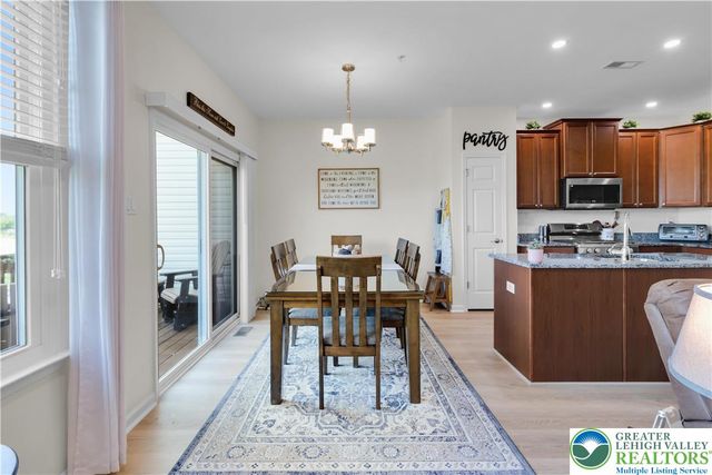 991 King Way, Upper Macungie Twp, PA 18031
