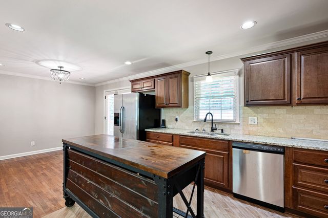 5936 Brookdale Lane SW, Mableton, GA 30126